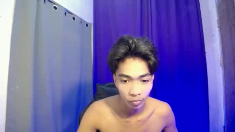 Snapshot of neil_asian69 chatting on 02-19-26, 07:37 neil_asian69 online show from 02-19-26, 07:37