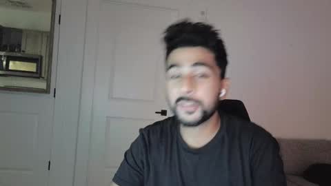 Snapshot of neilsing chatting on 09-22-25, 03:19 neil online show from 09-22-25, 03:19