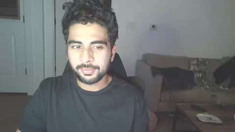 Snapshot of neilsing chatting on 10-15-25, 08:36 neil online show from 10-15-25, 08:36