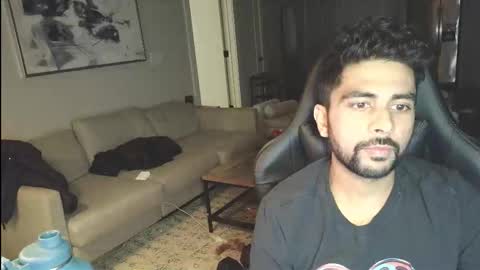 Snapshot of neilsing chatting on 12-02-25, 09:14 neil online show from 12-02-25, 09:14