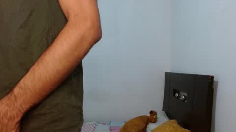 Neithanzyn online show from 12-18-24, 02:49