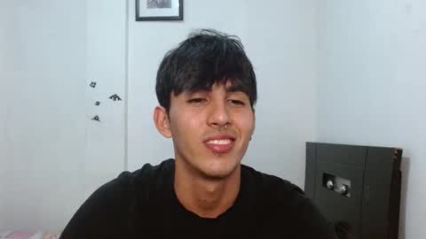 Neithanzyn online show from 12-20-24, 08:34