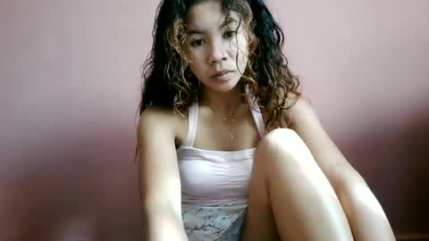 Snapshot of nekeah05 chatting on 06-19-26, 07:23 nekeah05 online show from 06-19-26, 07:23