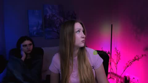 Meow online show from 09-09-25, 03:39