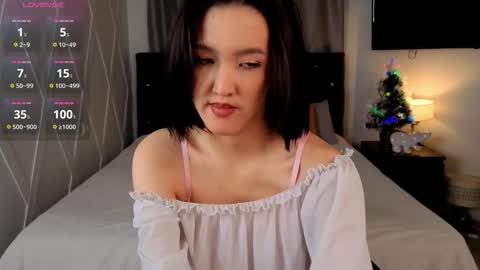 Snapshot of neko_blush chatting on 12-21-25, 02:24 Neko online show from 12-21-25, 02:24