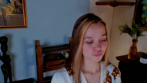 Lana online show from 02-17-25, 04:09