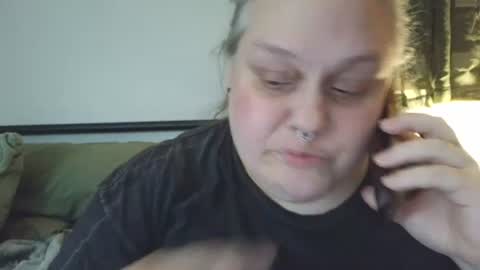 Snapshot of nellatlas chatting on 07-21-26, 04:15 Nellie Atlas online show from 07-21-26, 04:15