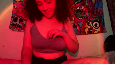 Nell xo online show from 11-19-25, 01:38