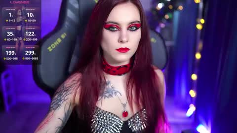 Snapshot of nelle_ chatting on 12-04-25, 02:48 online show from 12-04-25, 02:48