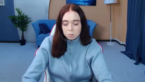 Nelli online show from 05-14-26, 07:53