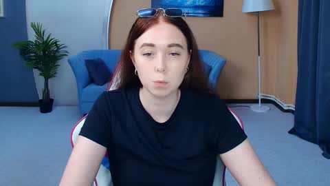 Nelli online show from 05-19-26, 01:56