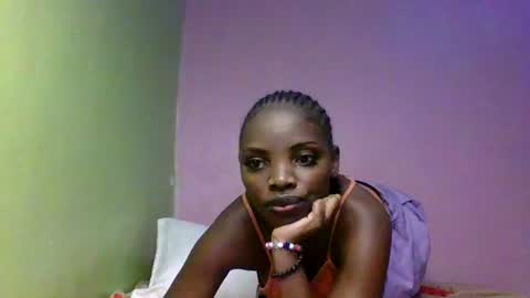 Snapshot of nelly_ebony5 chatting on 06-24-26, 01:26 nelly_ebony5 online show from 06-24-26, 01:26