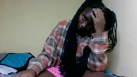 Snapshot of nelly_ebony5 chatting on 07-17-26, 04:30 nelly_ebony5 online show from 07-17-26, 04:30