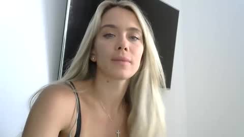 nelly_fortu online show from 04-23-26, 12:29