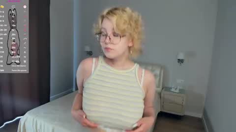 nelly_gloss online show from 07-16-26, 07:47