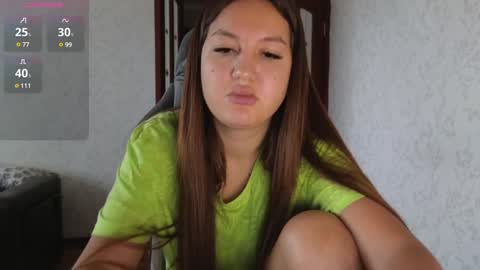 Snapshot of nellyfischer chatting on 12-17-24, 10:12 Nelly online show from 12-17-24, 10:12