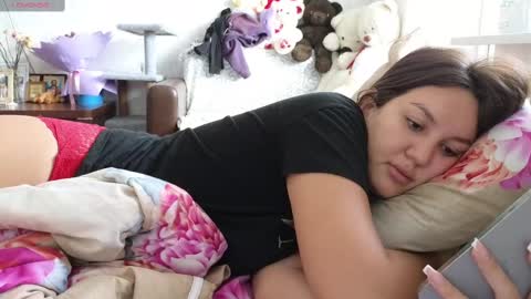 Snapshot of nellyfischer chatting on 02-13-25, 08:17 Nelly online show from 02-13-25, 08:17