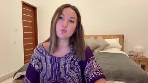 Snapshot of nellyfischer chatting on 09-22-25, 02:41 Nelly online show from 09-22-25, 02:41