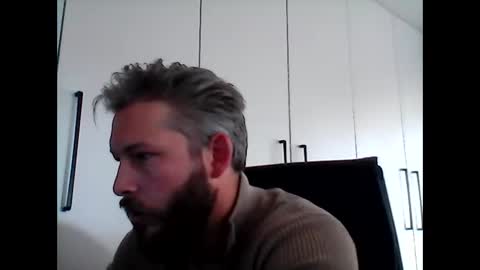 Snapshot of nemooke89 chatting on 09-26-25, 09:35 Nemo online show from 09-26-25, 09:35