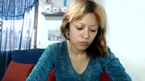Snapshot of nena_lov chatting on 02-06-25, 03:41 Star online show from 02-06-25, 03:41