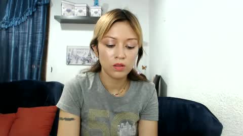 Snapshot of nena_lov chatting on 02-23-25, 10:42 Star online show from 02-23-25, 10:42