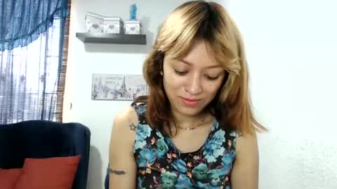 Snapshot of nena_lov chatting on 02-24-25, 05:31 Star online show from 02-24-25, 05:31