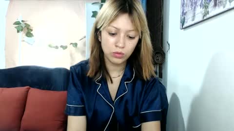 Snapshot of nena_lov chatting on 03-11-25, 11:59 Star online show from 03-11-25, 11:59