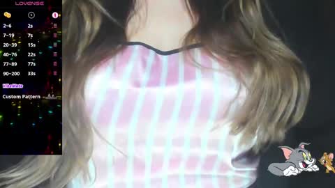 nene sweet mommy online show from 01-26-25, 08:23