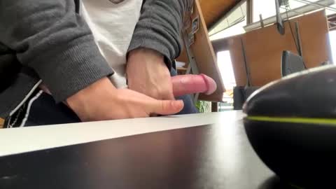 Snapshot of neneo21_ chatting on 01-09-25, 09:37 neneo21_ online show from 01-09-25, 09:37