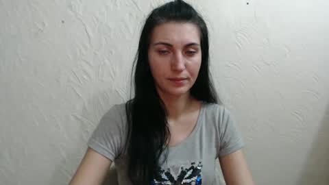 Nensy online show from 12-28-24, 12:04