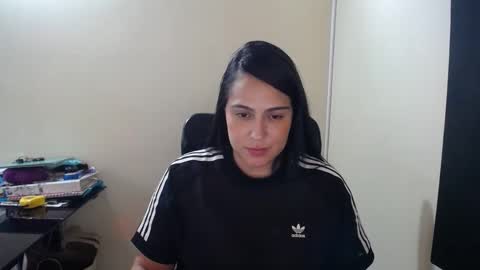 Snapshot of neny445 chatting on 02-07-25, 01:53 kelly lopez online show from 02-07-25, 01:53