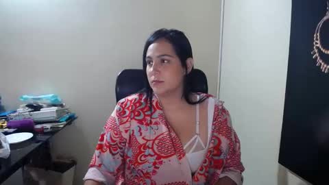 Snapshot of neny445 chatting on 02-21-25, 02:06 kelly lopez online show from 02-21-25, 02:06