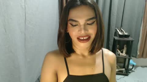 neomi online show from 05-18-26, 05:57