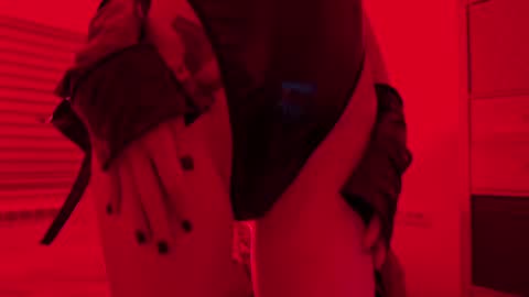 maeve  online show from 12-28-24, 02:54