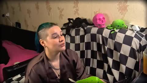 Snapshot of neonnectar_ chatting on 11-30-25, 05:06 Ada online show from 11-30-25, 05:06