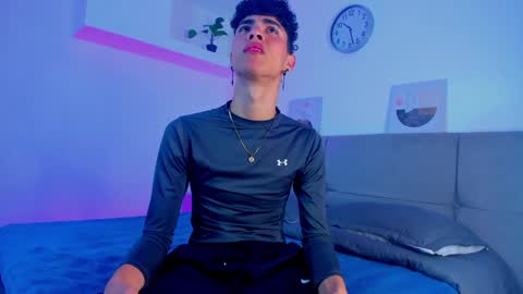 Snapshot of neoraptis chatting on 01-04-25, 07:55 NeoRaptis jhonatan online show from 01-04-25, 07:55