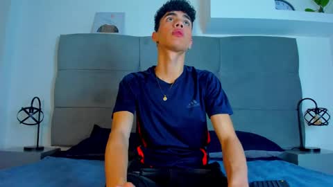 Snapshot of neoraptis chatting on 02-26-25, 08:11 NeoRaptis jhonatan online show from 02-26-25, 08:11