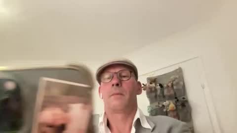 Snapshot of neptunofatlantis chatting on 09-20-25, 10:44 neptunofatlantis online show from 09-20-25, 10:44