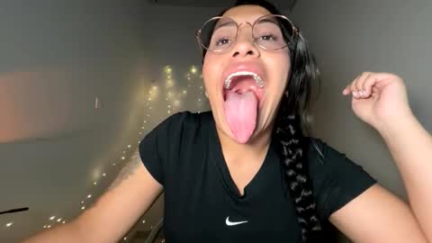 Snapshot of nerak_a chatting on 12-17-25, 06:25 Helena Every Friday new video for my fan club loves online show from 12-17-25, 06:25