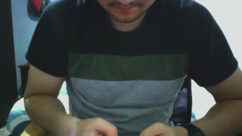 Snapshot of nerdxxx94 chatting on 06-15-26, 04:04 MrBull online show from 06-15-26, 04:04