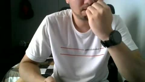 Snapshot of nerdxxx94 chatting on 07-02-26, 07:20 MrBull online show from 07-02-26, 07:20