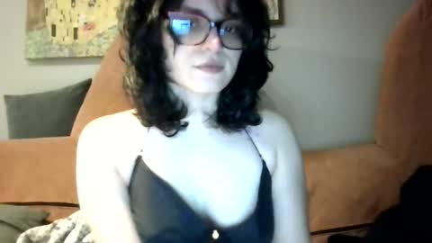 Snapshot of nerdyjane chatting on 07-13-26, 07:33 Jane online show from 07-13-26, 07:33