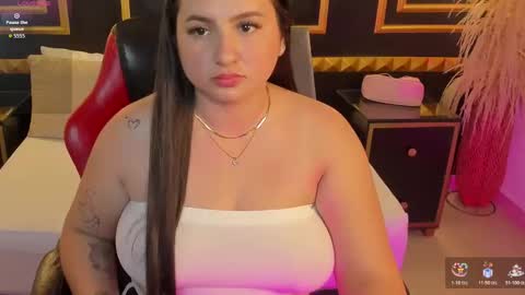 Snapshot of nerea_swan chatting on 12-14-25, 03:56 N E R E A online show from 12-14-25, 03:56