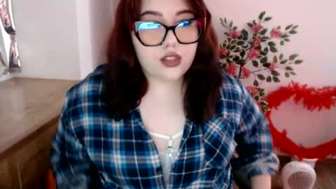 Snapshot of nereia chatting on 06-10-26, 06:51 nereia online show from 06-10-26, 06:51
