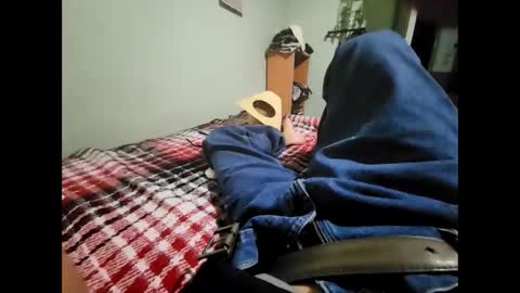 Snapshot of nerfylil2 chatting on 02-25-26, 12:31 Nerfylil online show from 02-25-26, 12:31