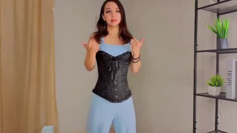 Snapshot of nerixalvire chatting on 05-05-26, 03:20 Emily online show from 05-05-26, 03:20