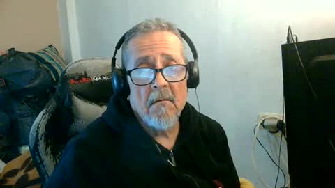 Snapshot of neron401 chatting on 04-26-26, 01:31 neron401 online show from 04-26-26, 01:31