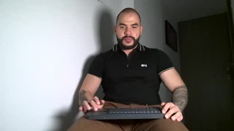 Snapshot of neron_xxl chatting on 01-09-26, 02:14 neron XXL online show from 01-09-26, 02:14