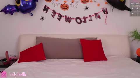 Belle online show from 10-31-25, 01:28