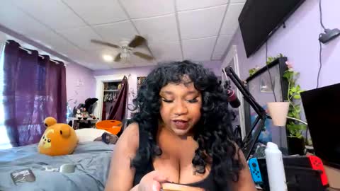 nesiaj21 online show from 03-10-25, 06:56